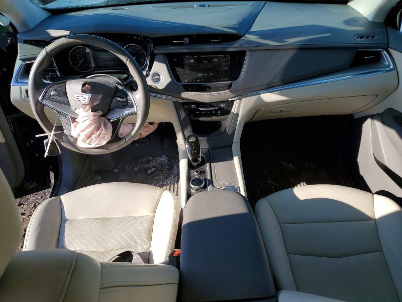 77316765 :رقم المزاد ، 1GYKNCRS7MZ102794 vin ، 2021 Cadillac Xt5 مزاد بيع
