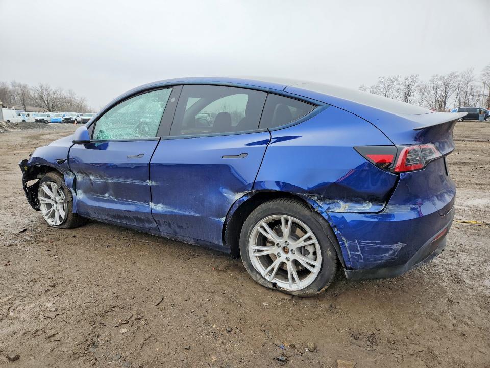77577855 :رقم المزاد ، 7SAYGDEE9PF826631 vin ، 2023 Tesla Model Y مزاد بيع