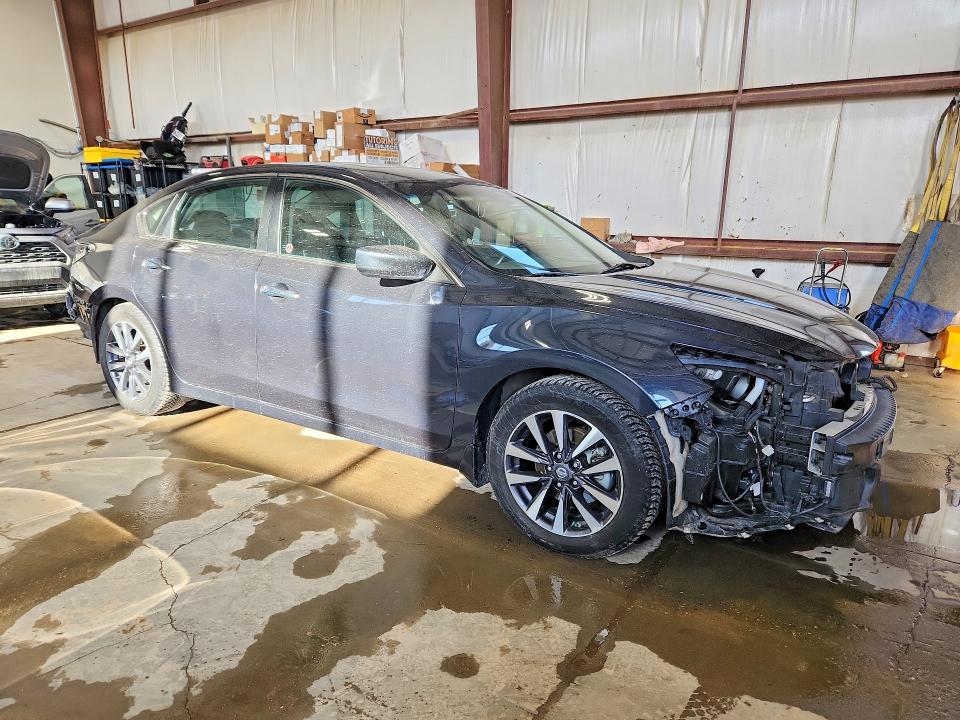 2017 Nissan Altima მანქანა იყიდება აუქციონზე, vin: 1N4AL3AP0HC286229, აუქციონის ნომერი: 75784215