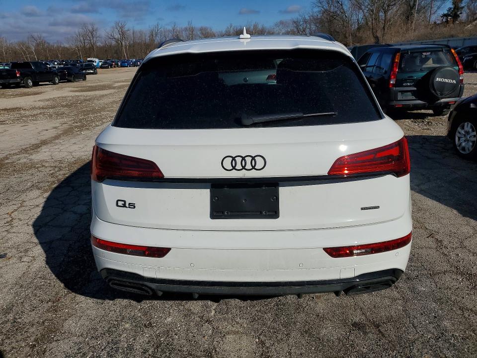 77579295 :رقم المزاد ، WA1GAAFY7R2111798 vin ، 2024 Audi Q5 مزاد بيع
