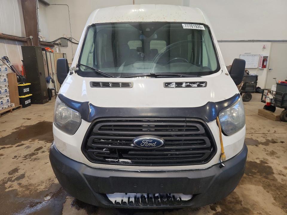 77701935 :رقم المزاد ، 1FBZX2CM9FKA23713 vin ، 2015 Ford Transit T- مزاد بيع