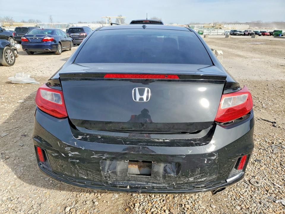 Auction sale of the 2013 Honda Accord, vin: 1HGCT1B85DA007542, lot number: 77669965