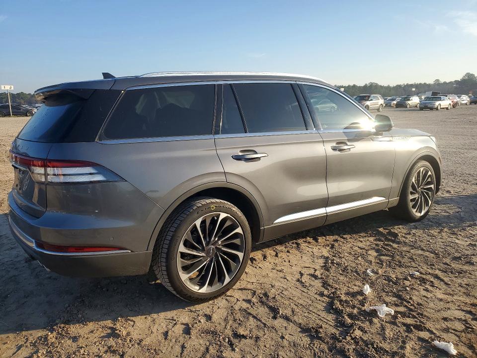77288435 :رقم المزاد ، 5LM5J7WCXNGL15893 vin ، 2022 Lincoln Aviator مزاد بيع