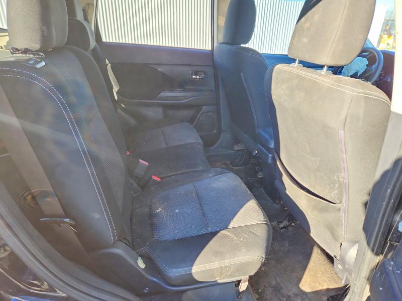 Продаж на аукціоні авто 2018 Mitsubishi Outlander, vin: JA4AD2A37JZ001814, номер лоту: 77206625