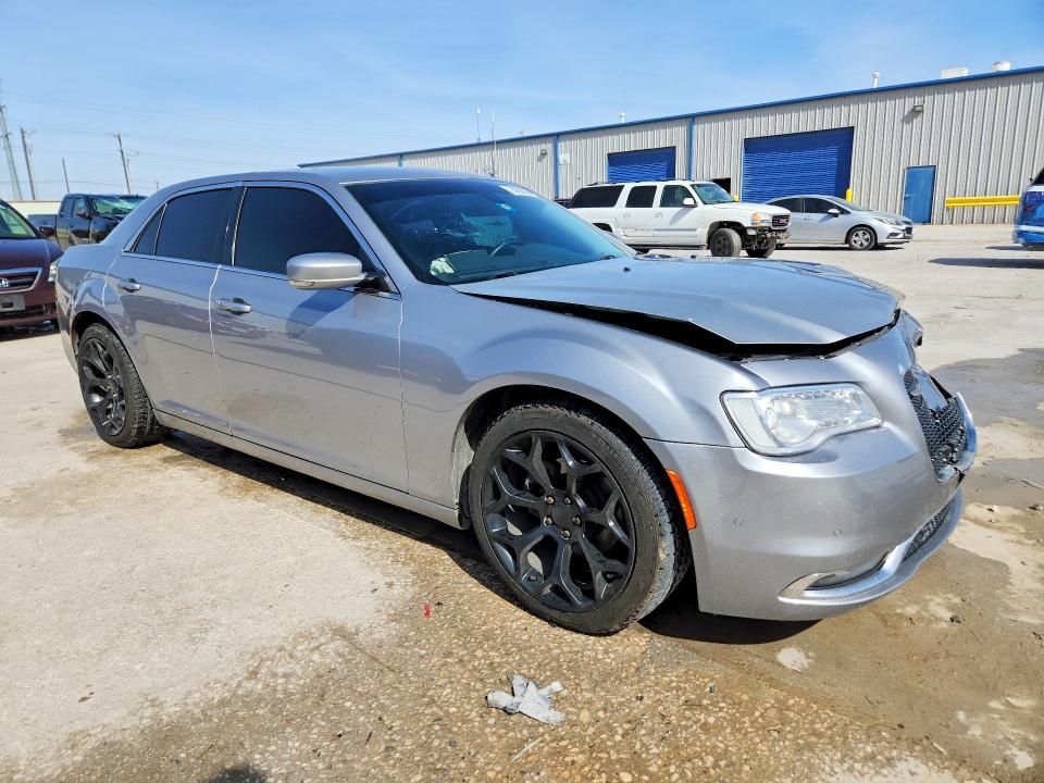 78482035 :رقم المزاد ، 2C3CCAAG9FH830183 vin ، 2015 Chrysler 300 مزاد بيع