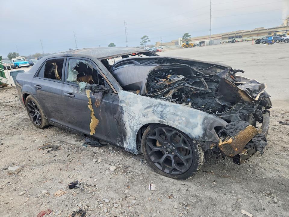 Продажа на аукционе авто 2019 Chrysler 300, vin: 2C3CCABG5KH566016, номер лота: 77119525