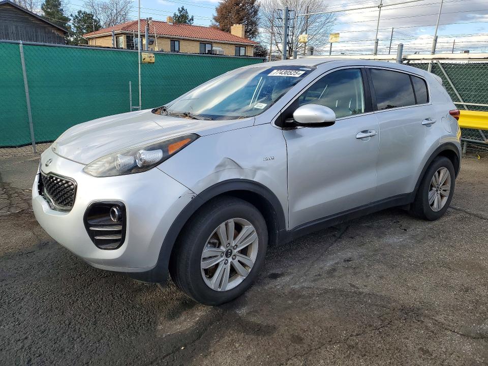 Aukcja sprzedaży 2017 Kia Sportage L, vin: KNDPMCAC4H7229782, numer aukcji: 77430525