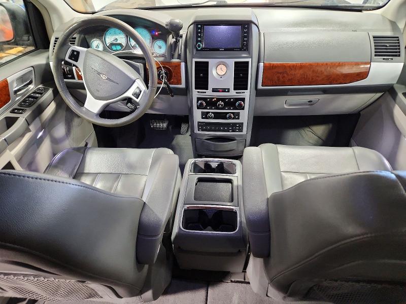 75570785 :رقم المزاد ، 2A8HR54X59R601025 vin ، 2009 Chrysler Town & Country مزاد بيع