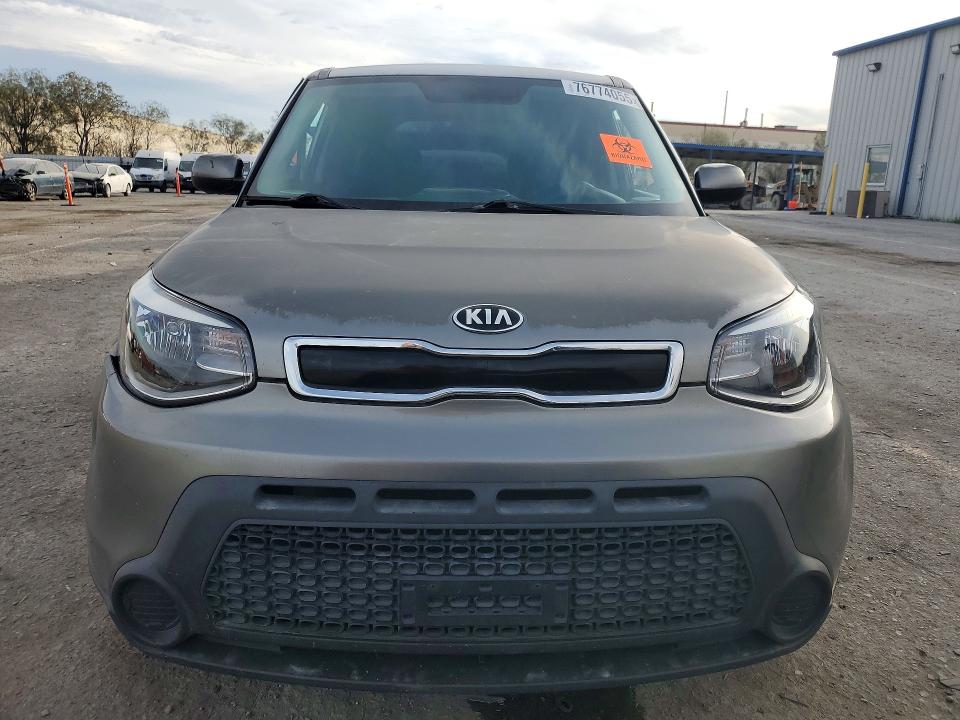 2015 Kia Soul მანქანა იყიდება აუქციონზე, vin: KNDJP3A54F7117897, აუქციონის ნომერი: 76774055