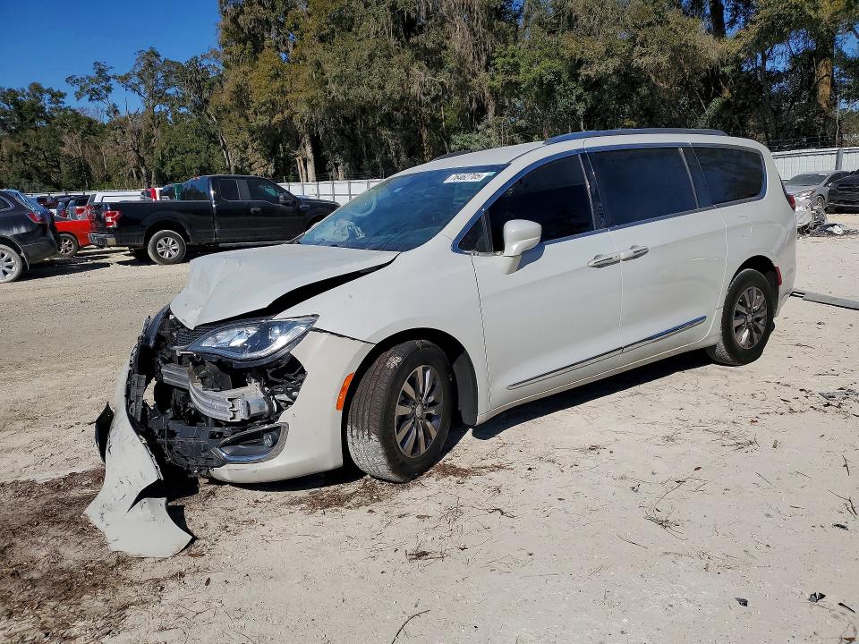 2019 Chrysler Pacifica მანქანა იყიდება აუქციონზე, vin: 2C4RC1EG3KR615774, აუქციონის ნომერი: 76462705