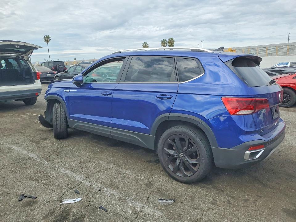 Продаж на аукціоні авто 2022 Volkswagen Taos, vin: 3VVLX7B2XNM085029, номер лоту: 75815075