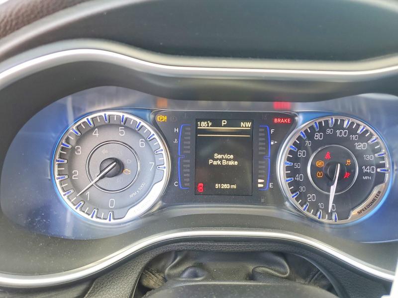 2015 Chrysler 200 მანქანა იყიდება აუქციონზე, vin: 1C3CCCABXFN567659, აუქციონის ნომერი: 77624335