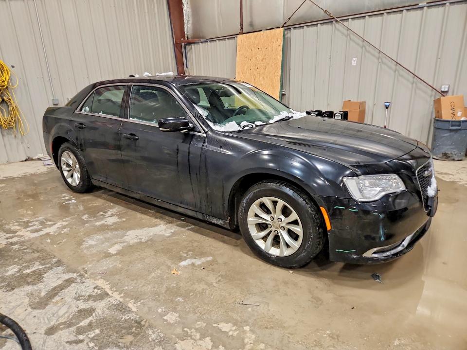 Продажа на аукционе авто 2015 Chrysler 300, vin: 2C3CCAAG8FH786581, номер лота: 76930925