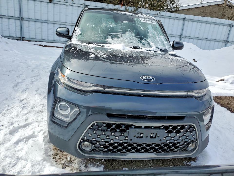 74916085 :رقم المزاد ، KNDJ33AU3L7735615 vin ، 2020 Kia Soul مزاد بيع