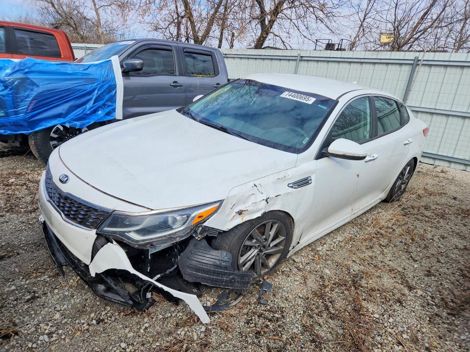 Auction sale of the 2020 Kia Optima, vin: 5XXGT4L33LG386855, lot number: 74400695