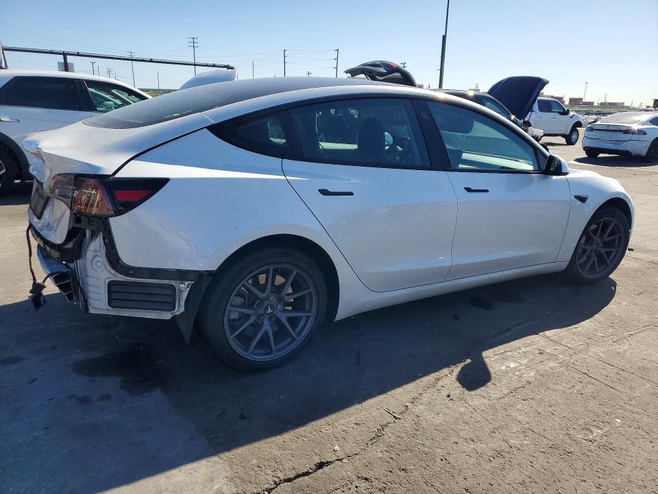 Продажа на аукционе авто 2023 Tesla Model 3, vin: 5YJ3E1EA8PF404312, номер лота: 75892565