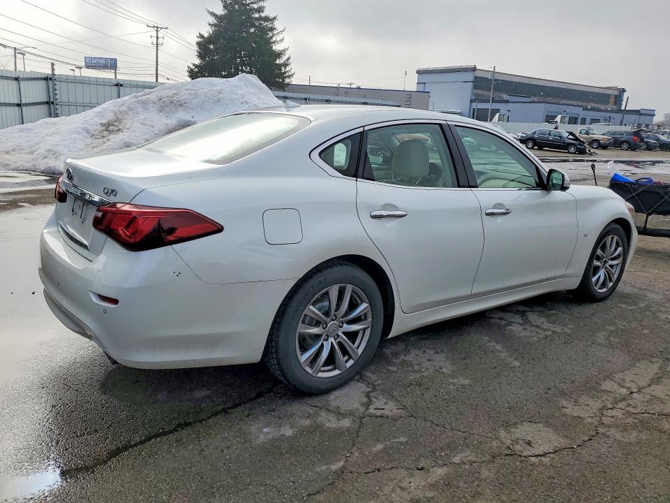 Продажа на аукционе авто 2017 Infiniti Q70 3.7, vin: JN1BY1AP0HM740223, номер лота: 75624655