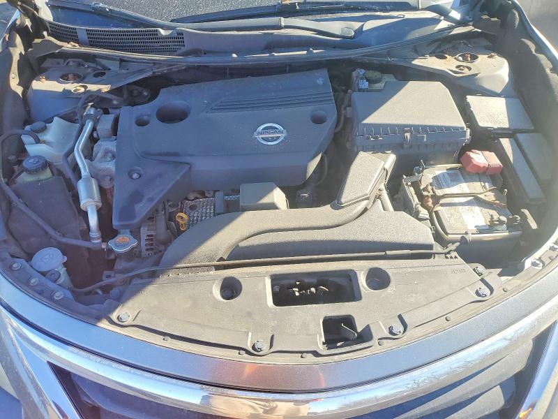 2015 Nissan Altima მანქანა იყიდება აუქციონზე, vin: 1N4AL3AP6FC155710, აუქციონის ნომერი: 76551035