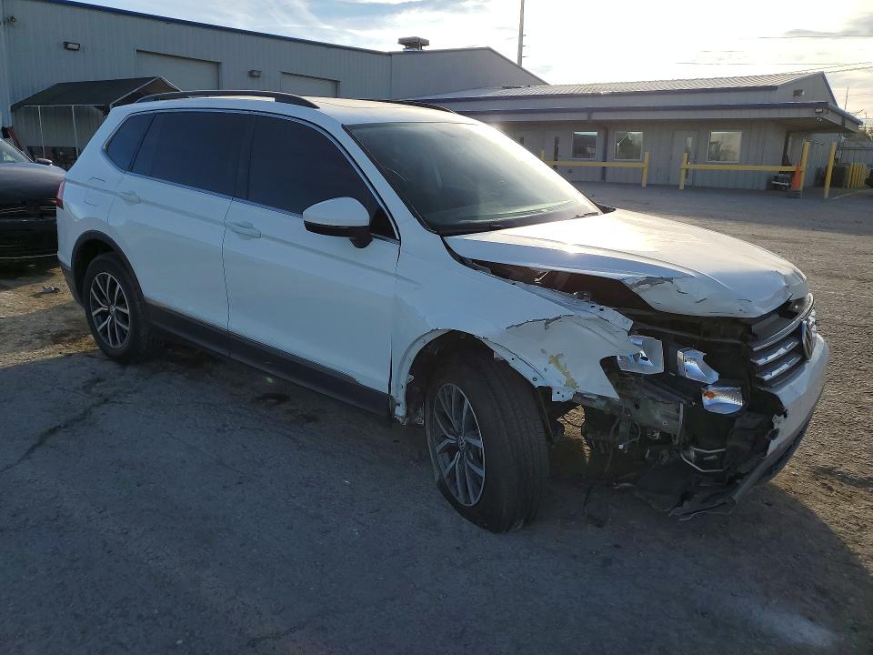 Продаж на аукціоні авто 2020 Volkswagen Tiguan, vin: 3VV3B7AX5LM101940, номер лоту: 79460205