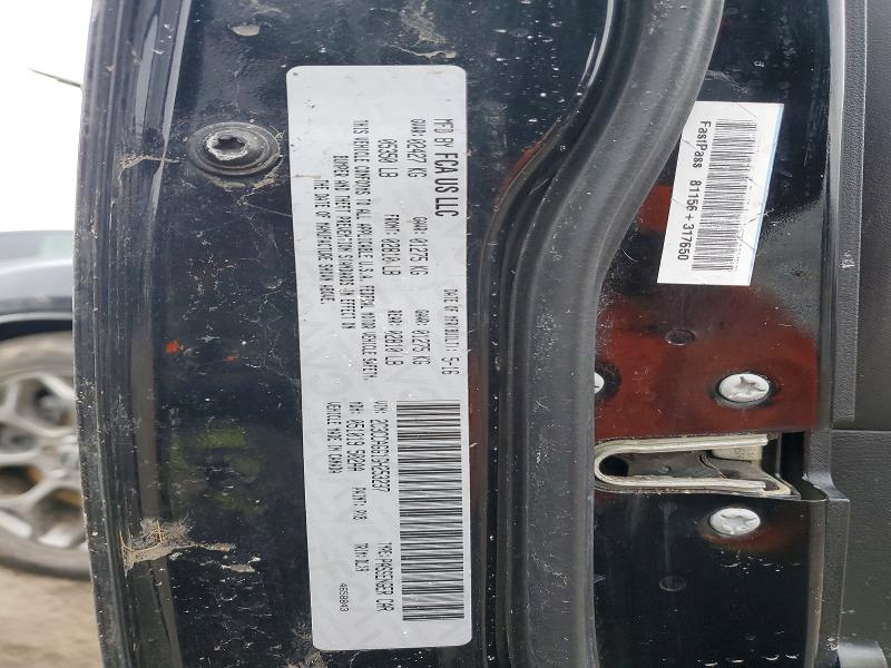 78960665 :رقم المزاد ، 2C3CCAGG1GH253237 vin ، 2016 Chrysler 300 مزاد بيع