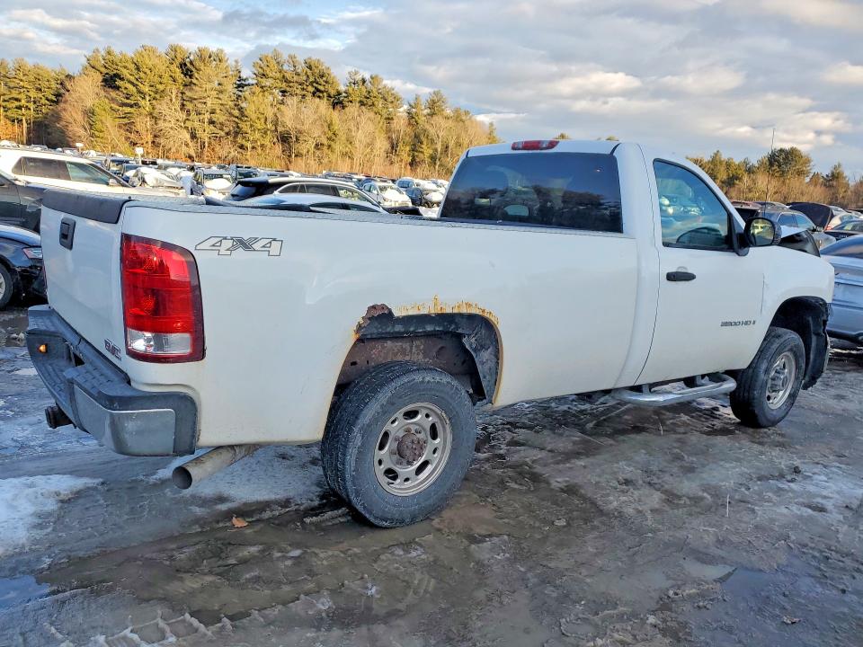 75635515 :رقم المزاد ، 1GTHK24K47E549394 vin ، 2007 Gmc Sierra مزاد بيع
