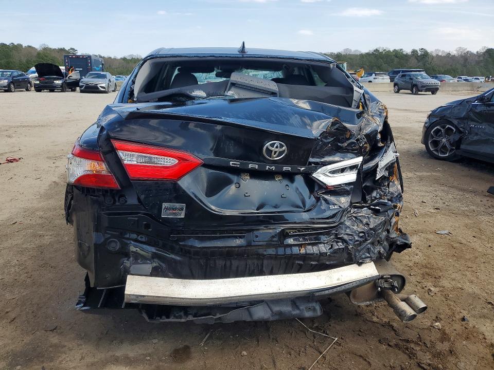 77185495 :رقم المزاد ، 4T1G11AK2LU902983 vin ، 2020 Toyota Camry مزاد بيع