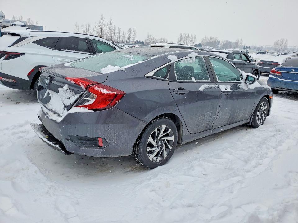 2018 Honda Civic მანქანა იყიდება აუქციონზე, vin: 2HGFC2F63JH031850, აუქციონის ნომერი: 75421865