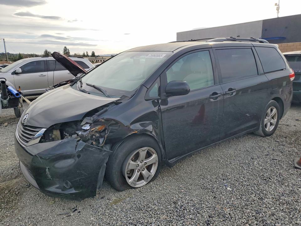 2013 Toyota Sienna მანქანა იყიდება აუქციონზე, vin: 5TDKK3DC7DS292354, აუქციონის ნომერი: 75960865