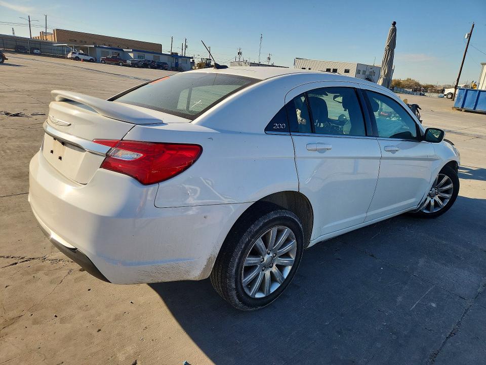 78808205 :رقم المزاد ، 1C3CCBBB9DN521908 vin ، 2013 Chrysler 200 مزاد بيع