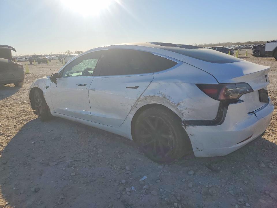 Продажа на аукционе авто 2020 Tesla Model 3, vin: 5YJ3E1EA1LF747151, номер лота: 76602775