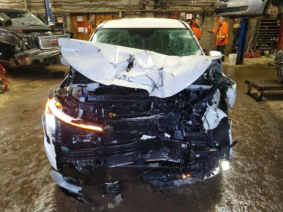 Продаж на аукціоні авто 2025 Kia Carnival, vin: KNDNB5K38S6483015, номер лоту: 76253085