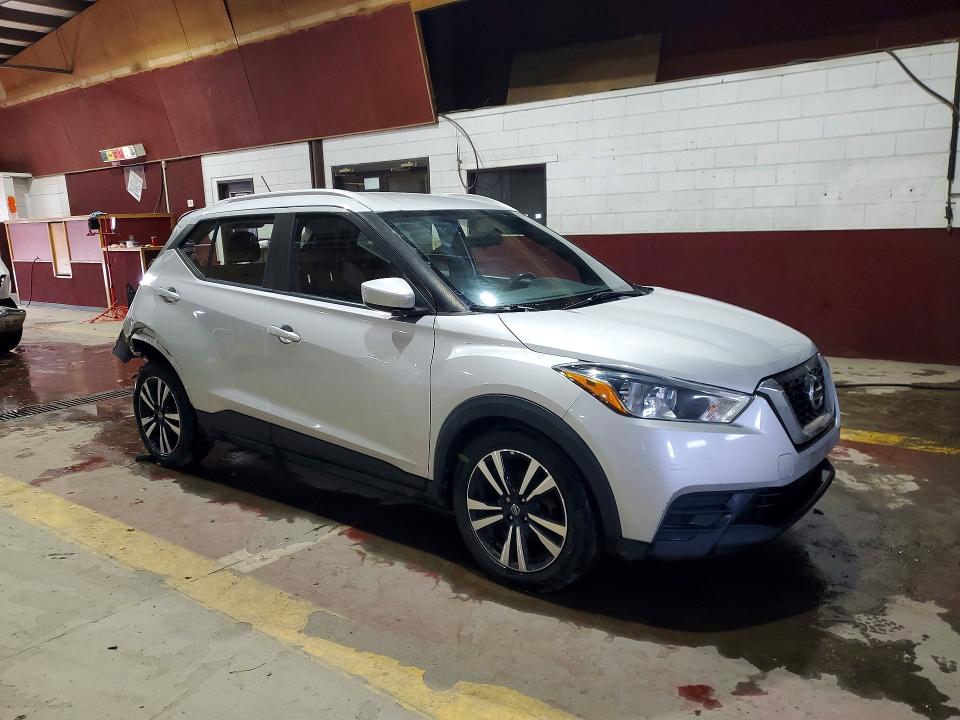 2019 Nissan Kicks მანქანა იყიდება აუქციონზე, vin: 3N1CP5CU5KL503827, აუქციონის ნომერი: 75996565