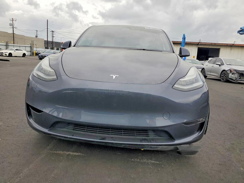 Продажа на аукционе авто 2022 Tesla Model Y, vin: 7SAYGAEE7NF383326, номер лота: 76726095