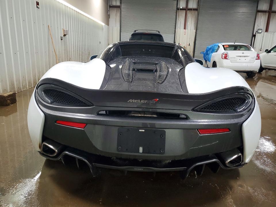 Продажа на аукционе авто 2018 Mclaren Automotive 570s, vin: SBM13FAA0JW005419, номер лота: 76534155