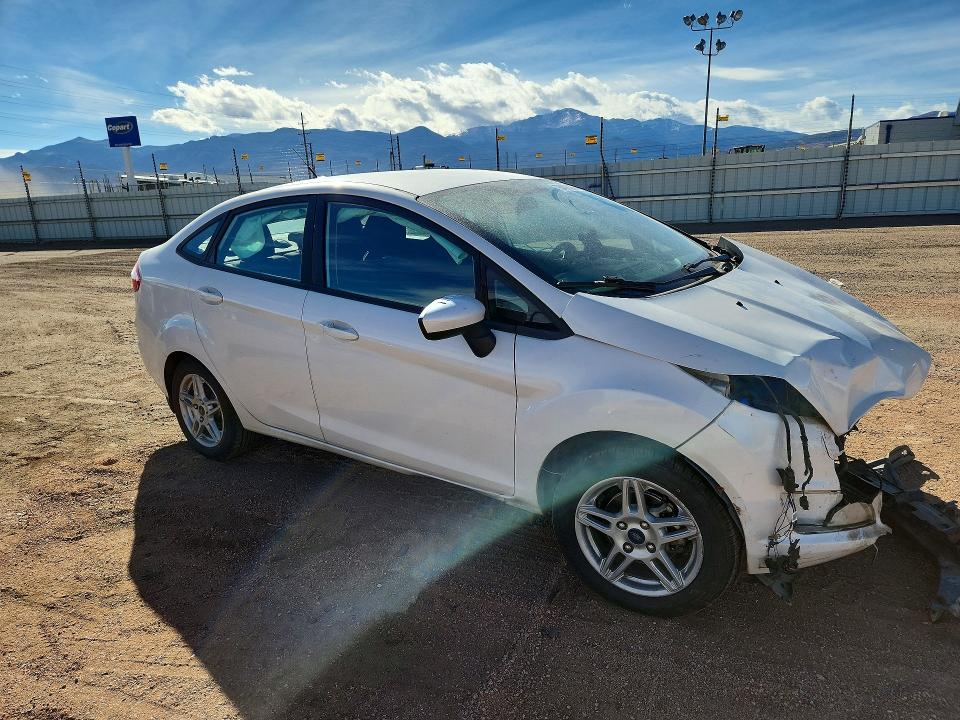 Продаж на аукціоні авто 2019 Ford Fiesta, vin: 3FADP4BJ2KM120060, номер лоту: 76486565