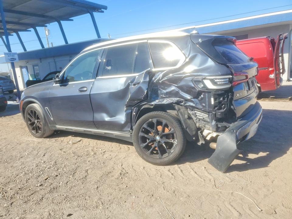 78565485 :رقم المزاد ، 5UXCR6C08M9F08835 vin ، 2021 Bmw X5 مزاد بيع
