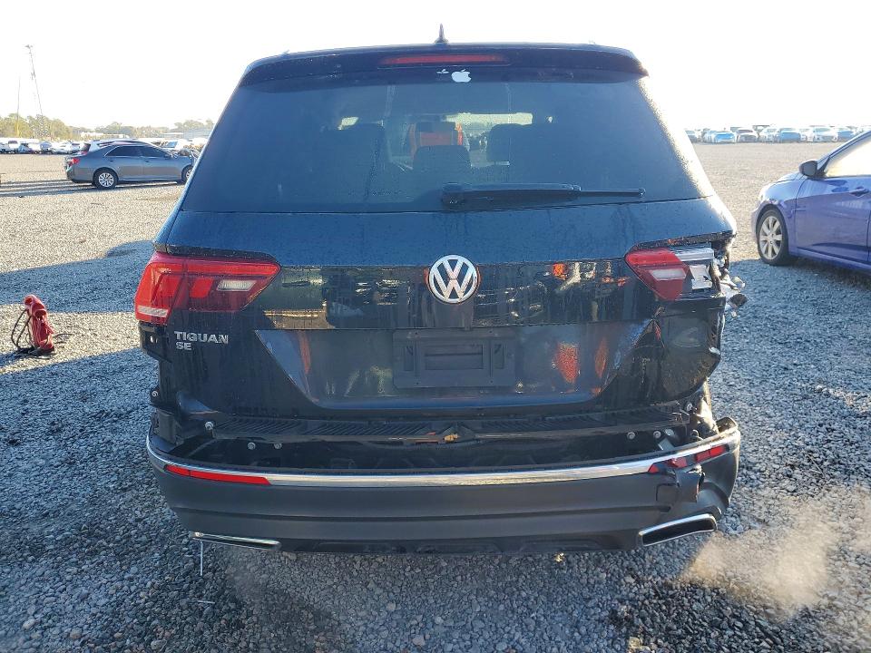 2021 Volkswagen Tiguan მანქანა იყიდება აუქციონზე, vin: 3VV3B7AX7MM076542, აუქციონის ნომერი: 76230765