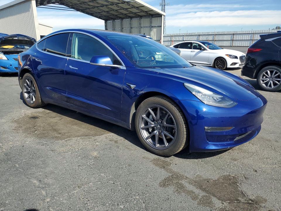 Продаж на аукціоні авто 2018 Tesla Model 3, vin: 5YJ3E1EA8JF160720, номер лоту: 77629365