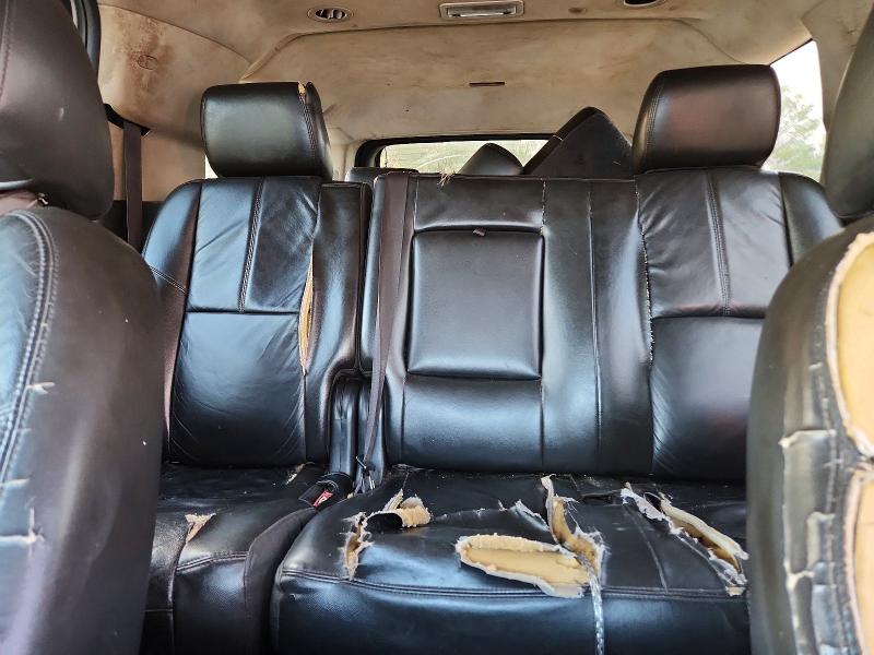 2011 Chevrolet Suburban მანქანა იყიდება აუქციონზე, vin: 1GNSCJE02BR331988, აუქციონის ნომერი: 52389856