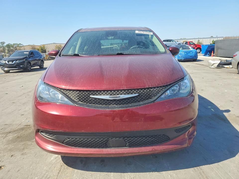 Продажа на аукционе авто 2022 Chrysler Voyager, vin: 2C4RC1CG3NR163011, номер лота: 76791335
