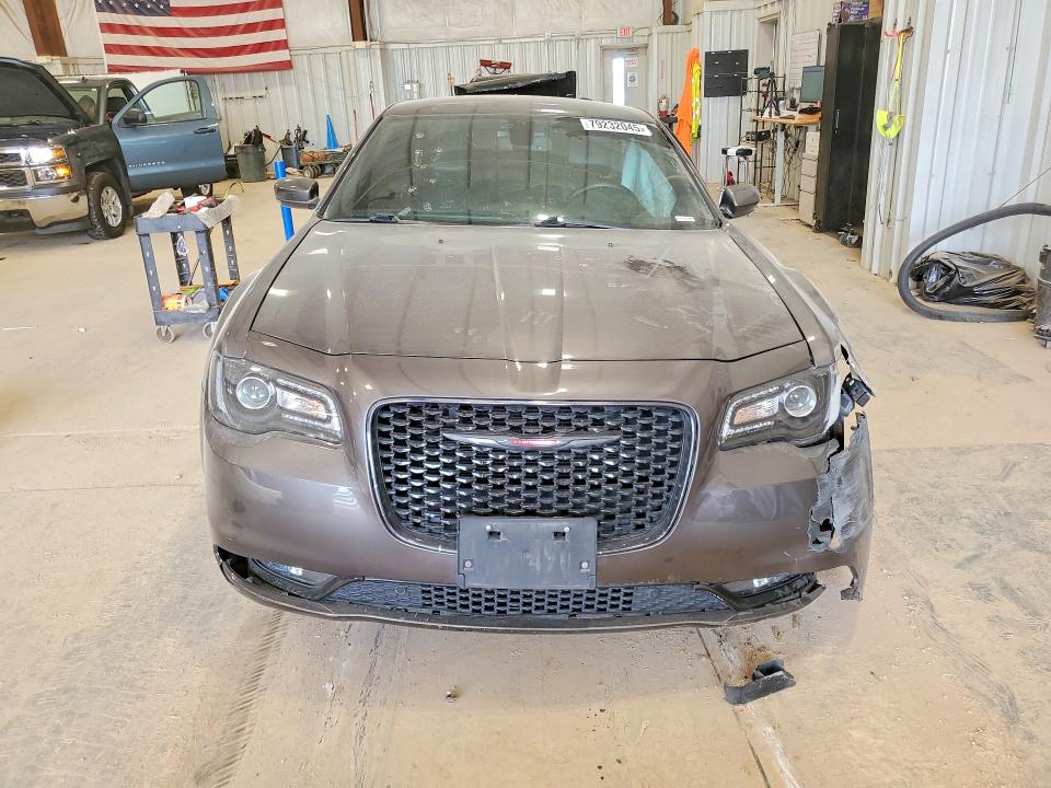 Продажа на аукционе авто 2021 Chrysler 300, vin: 2C3CCABG0MH626352, номер лота: 79232045