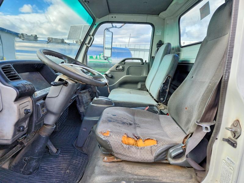 77730065 :رقم المزاد ، JALC4B149Y7012244 vin ، 2000 Isuzu Npr مزاد بيع
