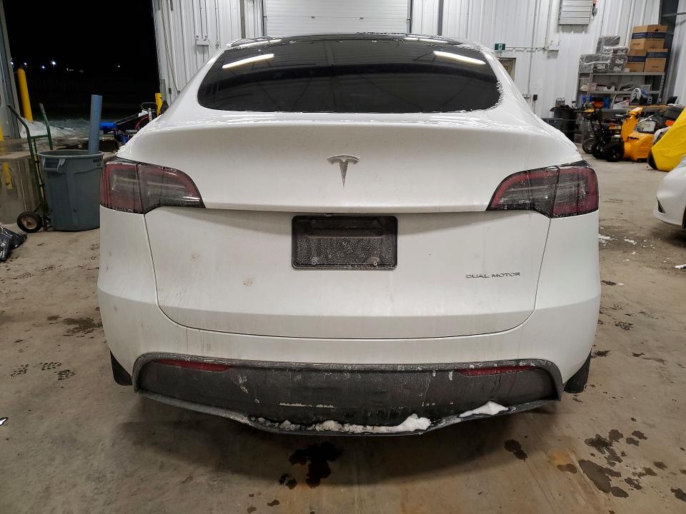Продажа на аукционе авто 2023 Tesla Model Y, vin: LRWYGDEE2PC079557, номер лота: 72861595