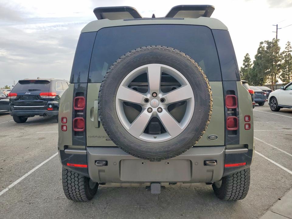 76368885 :رقم المزاد ، SALE37RU6M2037603 vin ، 2021 Land Rover Defender 1 مزاد بيع