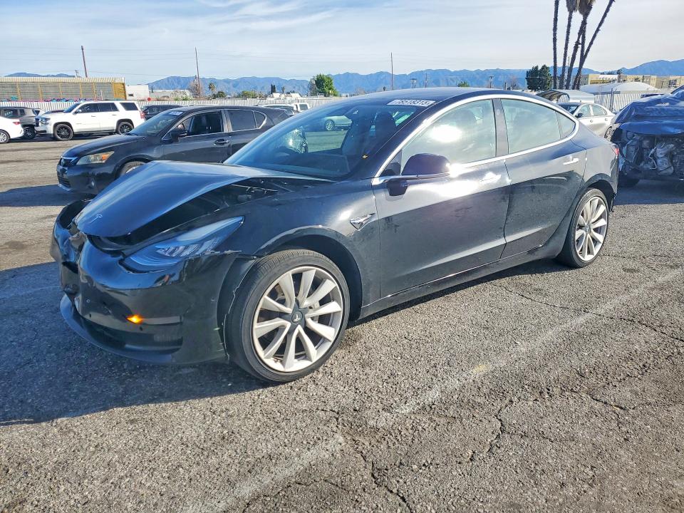 78518315 :رقم المزاد ، 5YJ3E1EA2LF645485 vin ، 2020 Tesla Model 3 مزاد بيع