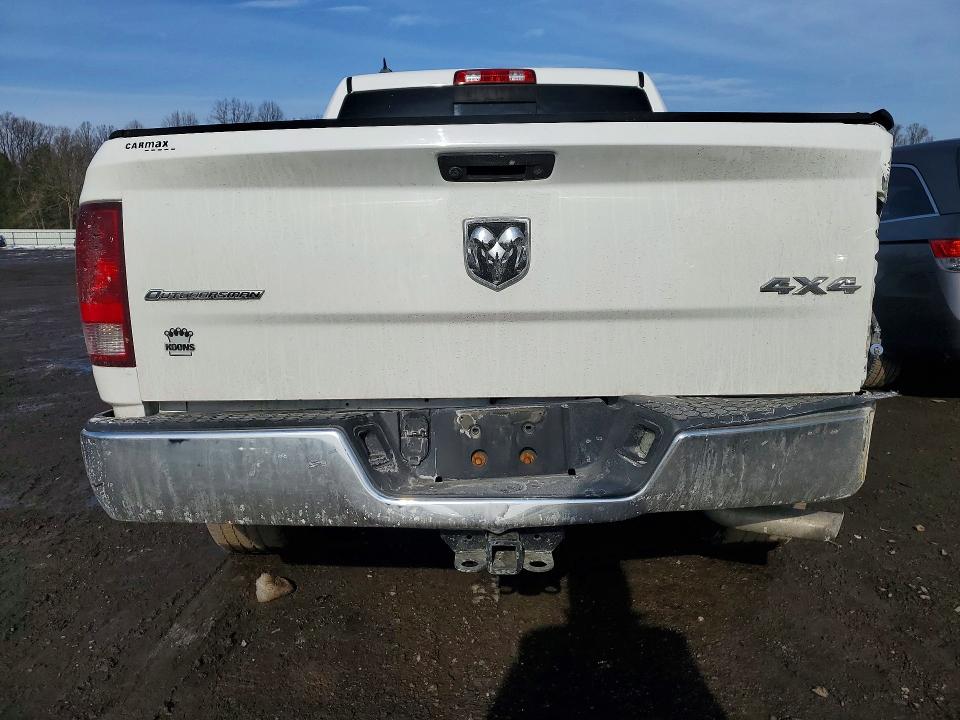 76154705 :رقم المزاد ، 1C6RR7LG0ES349001 vin ، 2014 Ram 1500 مزاد بيع