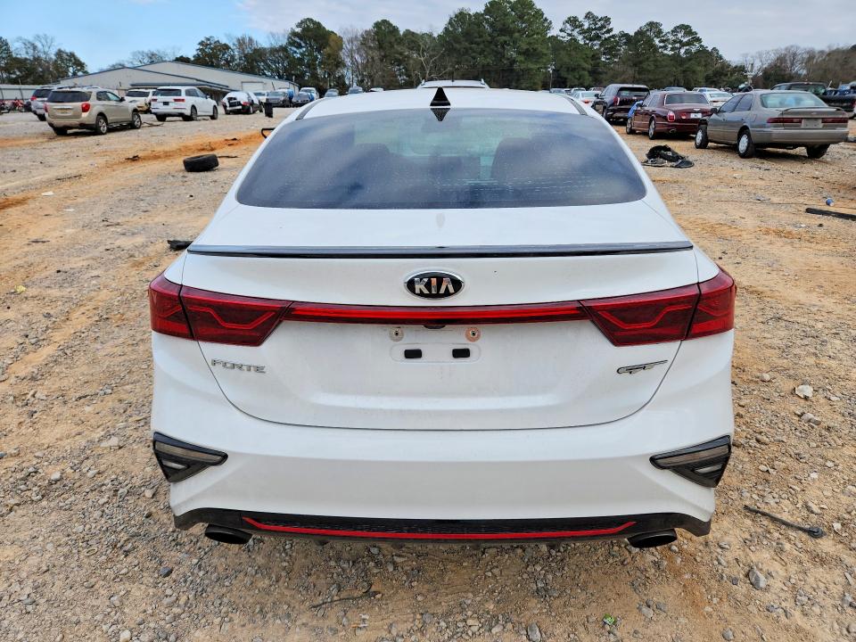 2021 Kia Forte მანქანა იყიდება აუქციონზე, vin: 3KPF44AC7ME354268, აუქციონის ნომერი: 76989315