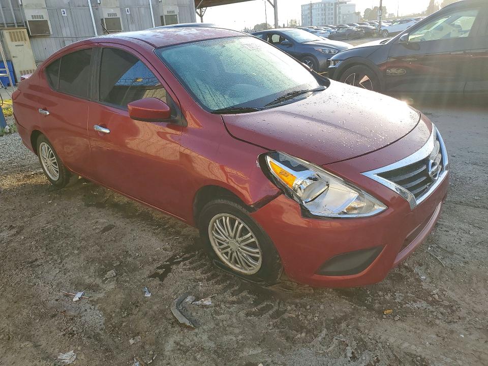 Продажа на аукционе авто 2017 Nissan Versa, vin: 3N1CN7AP0HL813164, номер лота: 79112375