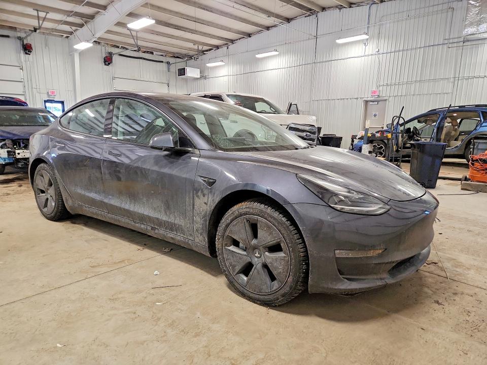 Продажа на аукционе авто 2023 Tesla Model 3, vin: 5YJ3E1EB4PF634616, номер лота: 77605555