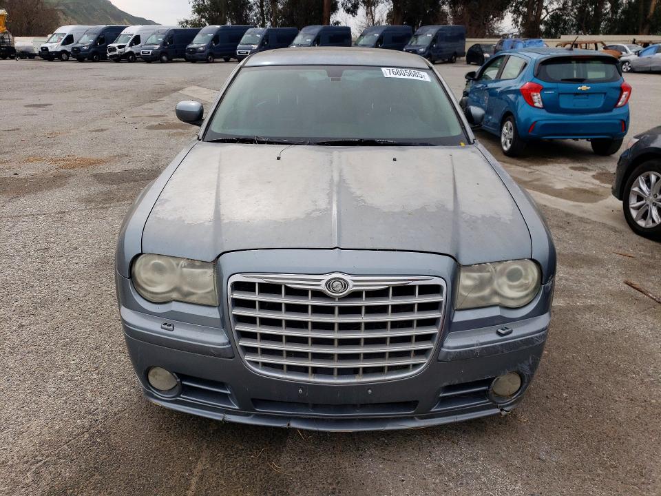 76805685 :رقم المزاد ، 2C3KA73W56H330692 vin ، 2006 Chrysler 300c مزاد بيع
